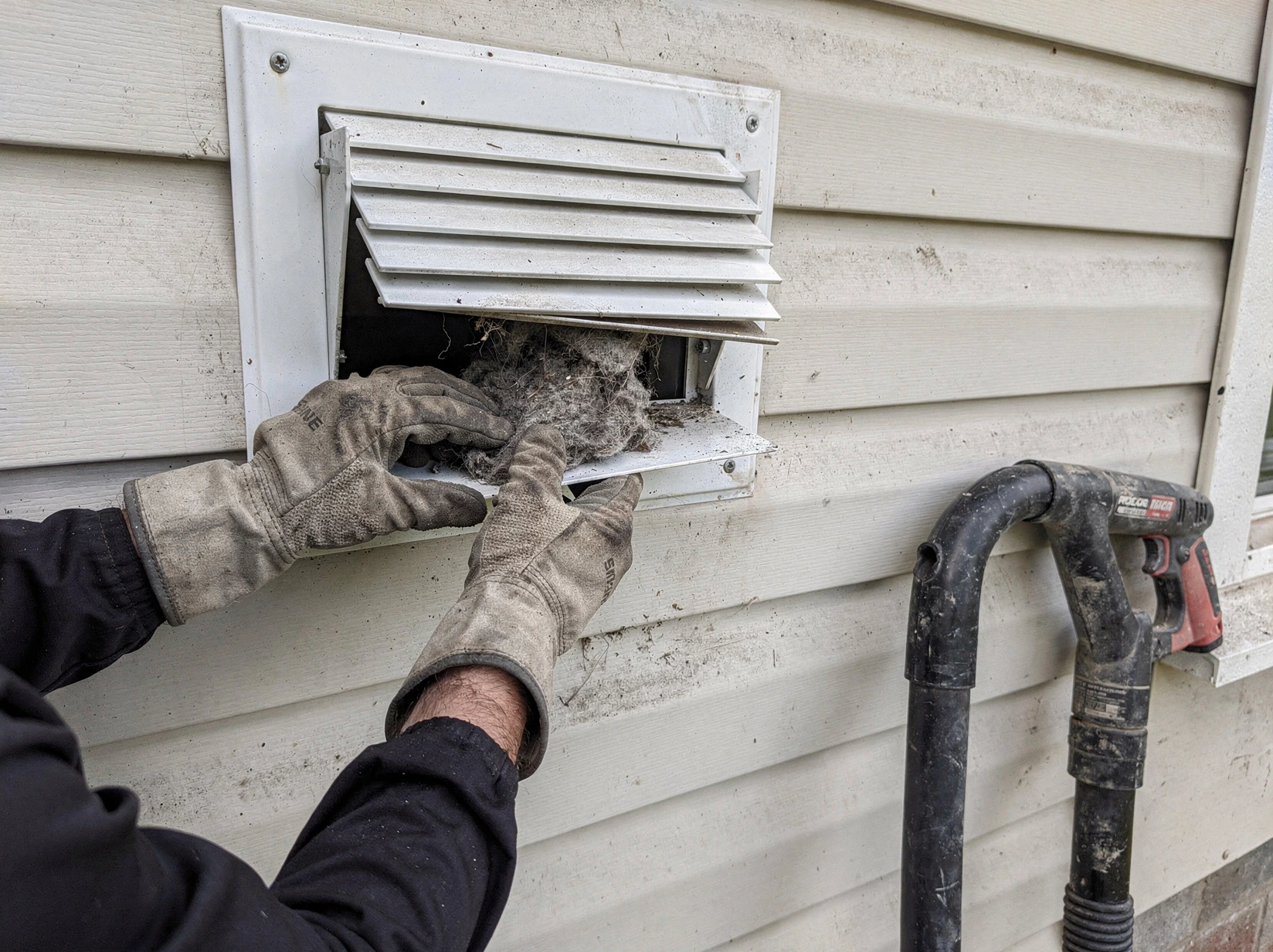 Exhaust Vent Cleaning service in Los Chaves, NM